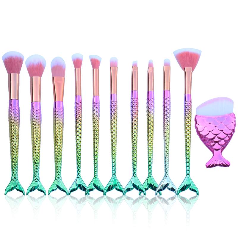 Makeup brush