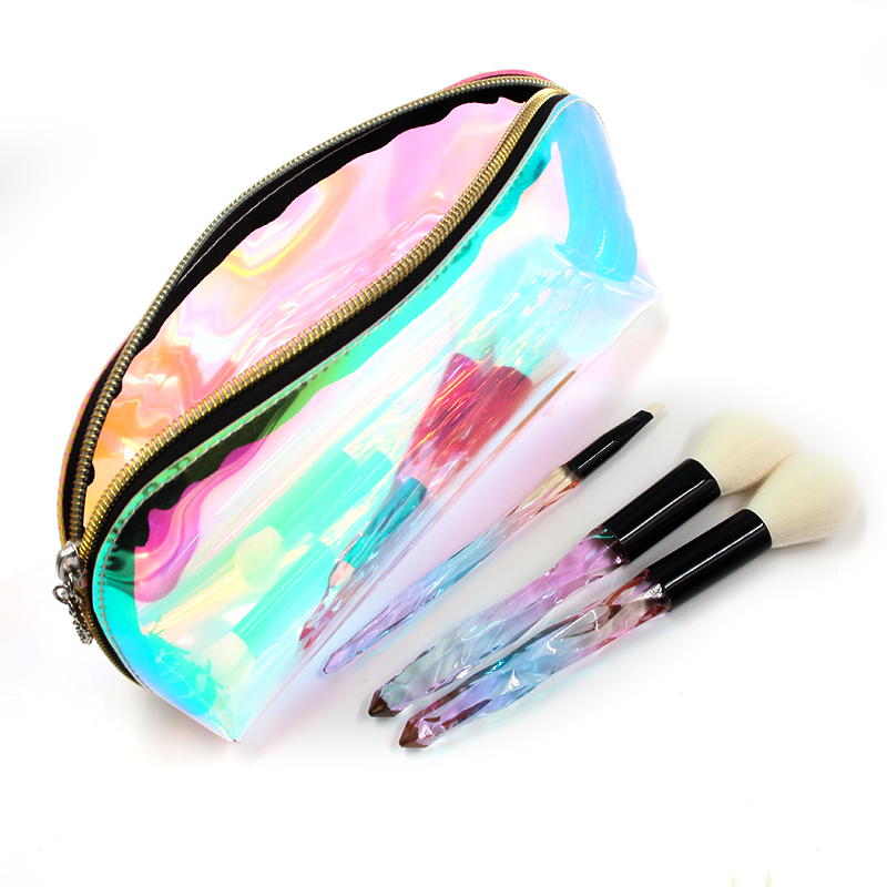 Makeup brush